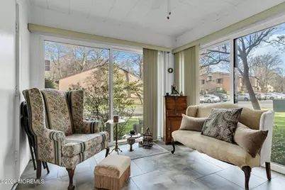 8 Manchester Court, Red Bank, NJ 07701 - Photo 16