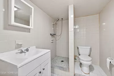 28 Willow Street, Bayonne, NJ 07002 - Photo 32