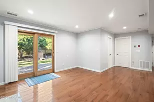 15 Bristlecone Dr, Howell Township, NJ 07731 - Photo 32