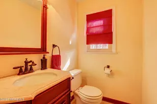 18 Warne Rd, Matawan, NJ 07747 - Photo 16