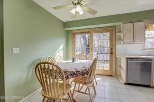 18 Warne Rd, Matawan, NJ 07747 - Photo 12