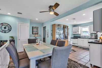 305 Hamilton Avenue, Seaside Heights, NJ 08751 - Photo 16