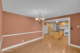 543 N Riverside Dr, Neptune Township, NJ 07753 - Photo 20