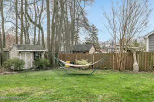 49 7th St, Belford, NJ 07718 - Photo 38