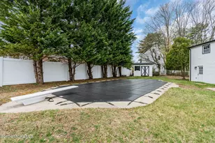 37 Swartzel Dr, Middletown, NJ 07748 - Photo 44