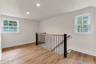 37 Swartzel Dr, Middletown, NJ 07748 - Photo 32