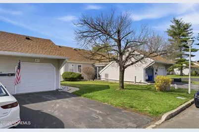 110 Henley Court #C, Freehold, NJ 07728 - Photo 6