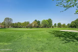 98C Berkshire Ct, Red Bank, NJ 07701 - Photo 22