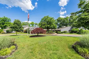 98C Berkshire Ct, Red Bank, NJ 07701 - Photo 20