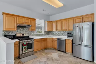 8 April Springs Ct, Lakewood, NJ 08701 - Photo 8