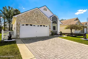 290 Jamaica Blvd, Toms River Township, NJ 08757 - Photo 2