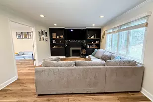 58 Foxwood, Middletown, NJ 07748 - Photo 12