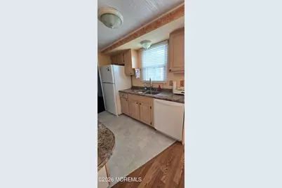 505 Rosalind Road, Freehold, NJ 07728 - Photo 8