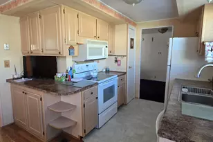 505 Rosalind Rd, Freehold, NJ 07728 - Photo 6