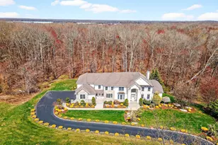 13 Palmer Cir, Millstone Township, NJ 08535 - Photo 8