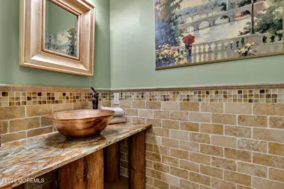 726 Kings Highway E, Atlantic Highlands, NJ 07716 - Photo 20