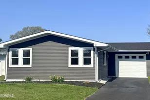 91 Clay Cir, Brick, NJ 08724 - Photo 1