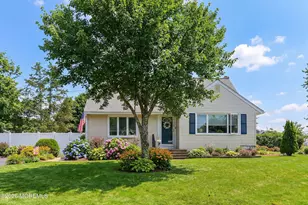 2711 Johnson St, Wall Township, NJ 07719 - Photo 2