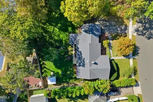 7 Sunset Ave, Matawan, NJ 07747 - Photo 38