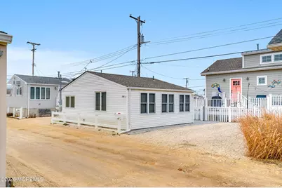 104 W Penguin Way, Lavallette, NJ 08735 - Photo 4
