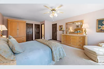 400 Randolph Road, Freehold, NJ 07728 - Photo 36