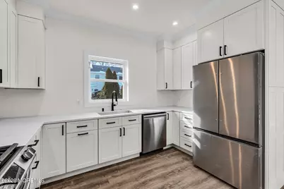 318 E Cape May Avenue, Ocean Gate, NJ 08740 - Photo 30