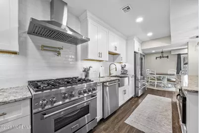 19 Rambling Meadow Court, Eatontown, NJ 07724 - Photo 6