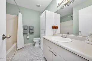 19 Rambling Meadow Ct, Eatontown, NJ 07724 - Photo 22