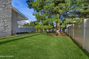 1803 Holbrook St, Oakhurst, NJ 07755 - Photo 42