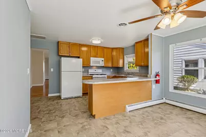 13 Barbados Drive S, Toms River Township, NJ 08757 - Photo 12