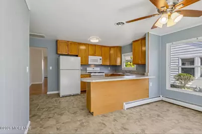 13 Barbados Drive S, Toms River Township, NJ 08757 - Photo 16