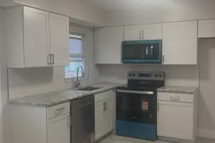 145B Buckingham Dr, Lakewood, NJ 08701 - Photo 4