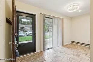 70 Overlook Way, Manalapan Township, NJ 07726 - Photo 8