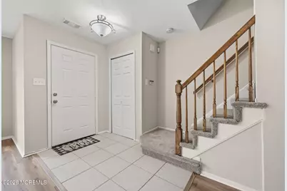 253 Colby Place, Morganville, NJ 07751 - Photo 4