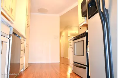 30 Meadow Green Circle #G, Manalapan Township, NJ 07726 - Photo 6