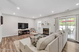 4 Vassar Pl, Morganville, NJ 07751 - Photo 12