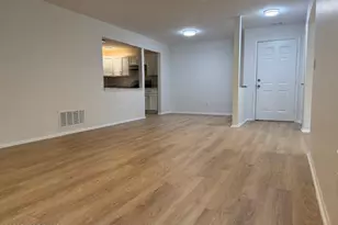 709 Zlotkin Cir, Freehold, NJ 07728 - Photo 24