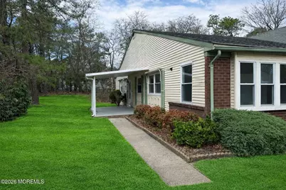 8A Canton Drive #8A, Whiting, NJ 08759 - Photo 2