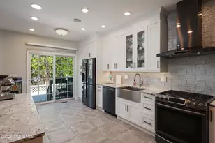 9 Chatsworth Rd, Manalapan Township, NJ 07726 - Photo 8