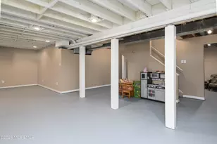 51 Outlook Ln, Freehold, NJ 07728 - Photo 28