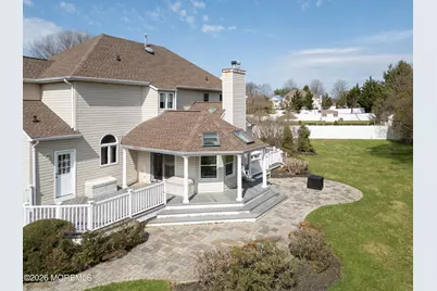 51 Outlook Lane, Freehold, NJ 07728 - Photo 4