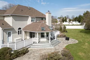 51 Outlook Ln, Freehold, NJ 07728 - Photo 4