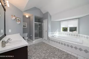 51 Outlook Ln, Freehold, NJ 07728 - Photo 22