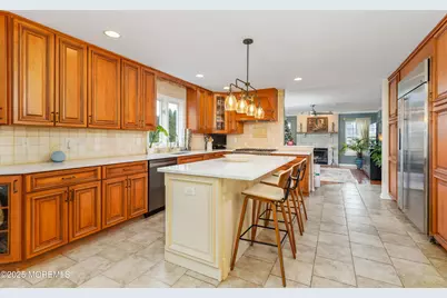 2 Kristen Court, Old Bridge Township, NJ 08857 - Photo 12