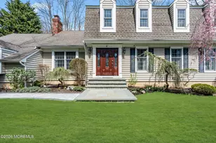 44 Bunker Hill Dr, Middletown, NJ 07748 - Photo 2