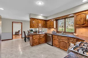 44 Bunker Hill Dr, Middletown, NJ 07748 - Photo 22