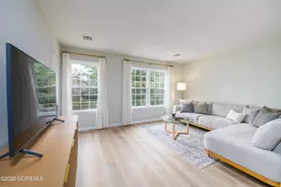 69 Arlington Ct, Holmdel, NJ 07733 - Photo 2