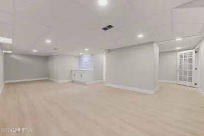 97 Windsor Drive, Eatontown, NJ 07724 - Photo 30