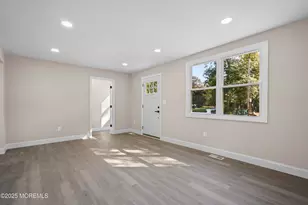 393 E Millstream Rd, Cream Ridge, NJ 08514 - Photo 6