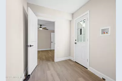 393 E Millstream Road, Cream Ridge, NJ 08514 - Photo 20